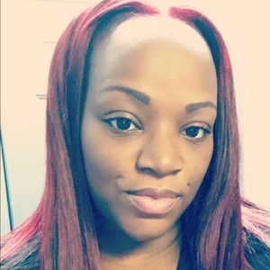 Meet your Posher, Shemeika